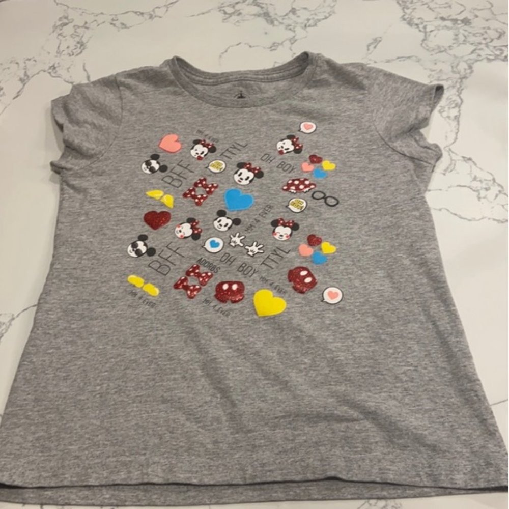 ✨Disney saying t shirt girls gray